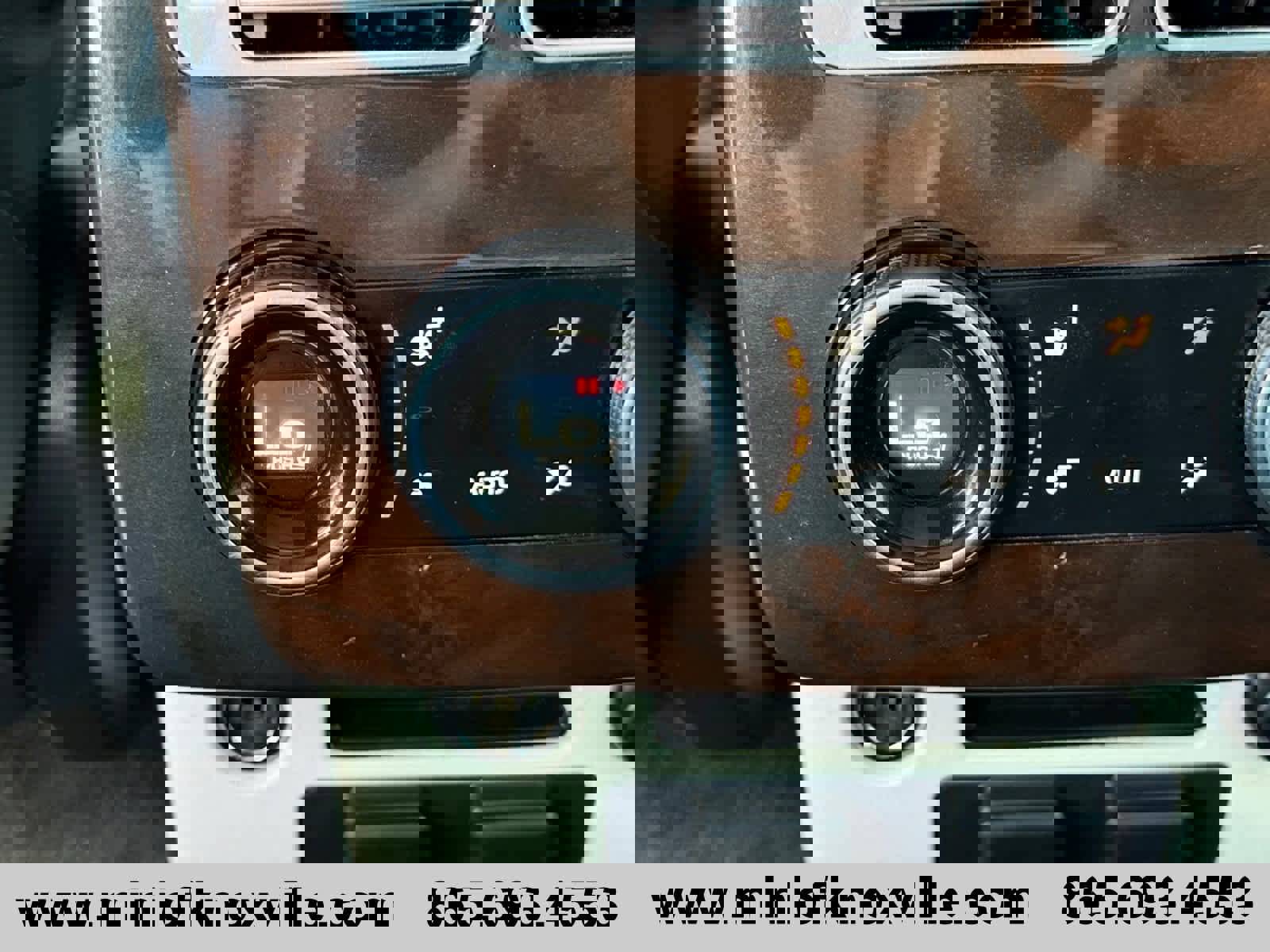 Used 2021 Land Rover Range Rover P525 Westminster Edition image 35