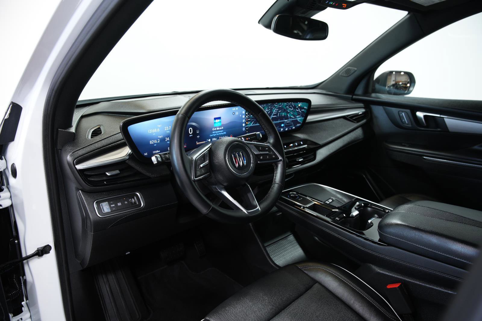 Used 2026 Buick Enclave Preferred FWD image 27