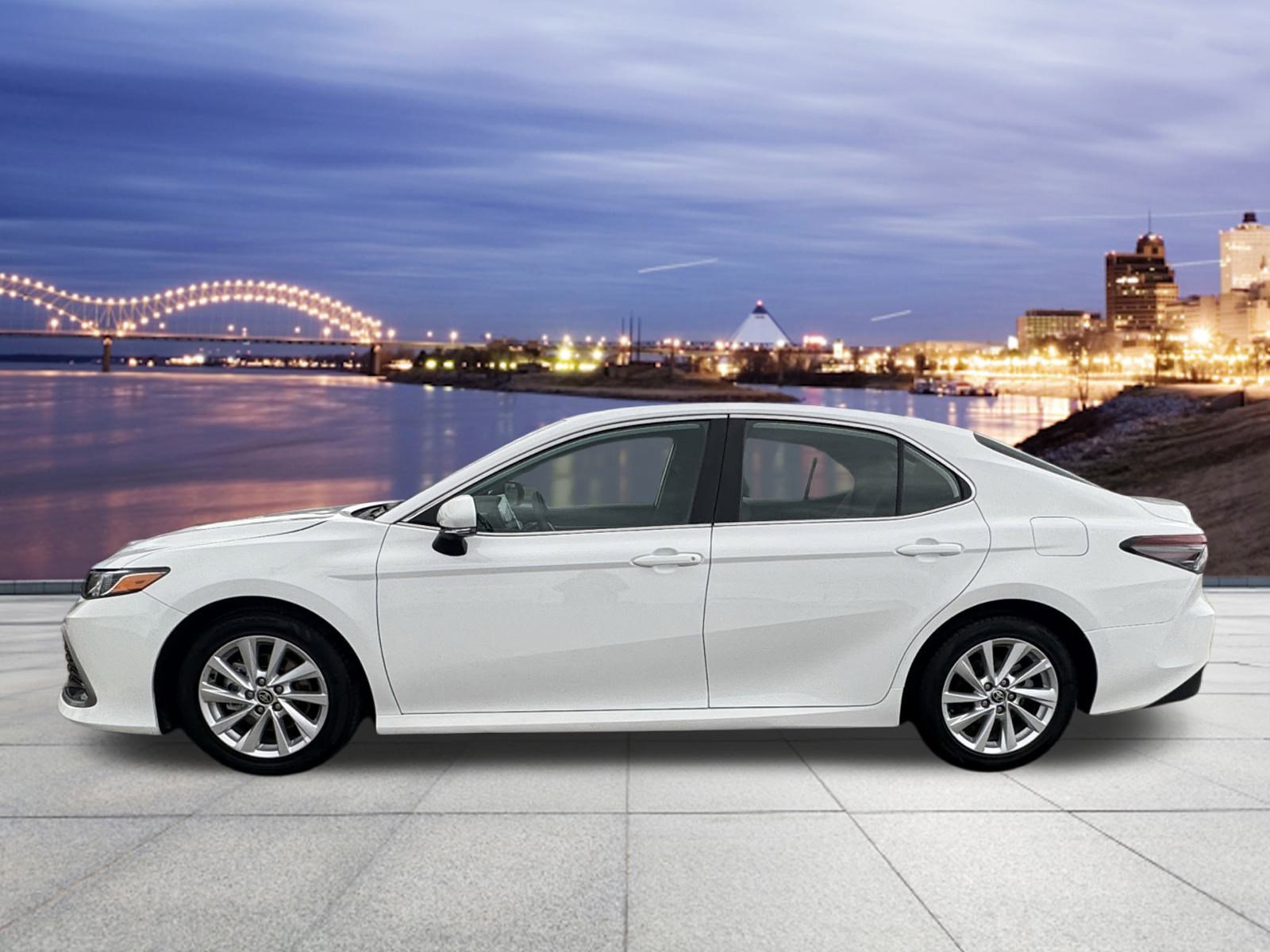 Used 2024 Toyota Camry LE image 2