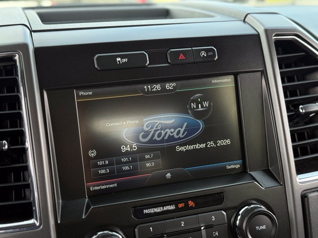 Used 2015 Ford F150 XLT w/ Equipment Group 302A Luxury AWD/4WD image 18