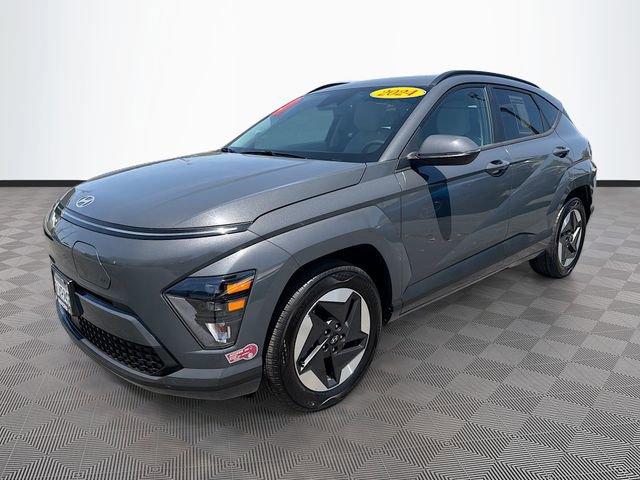 Used 2024 Hyundai Kona SEL FWD image 3