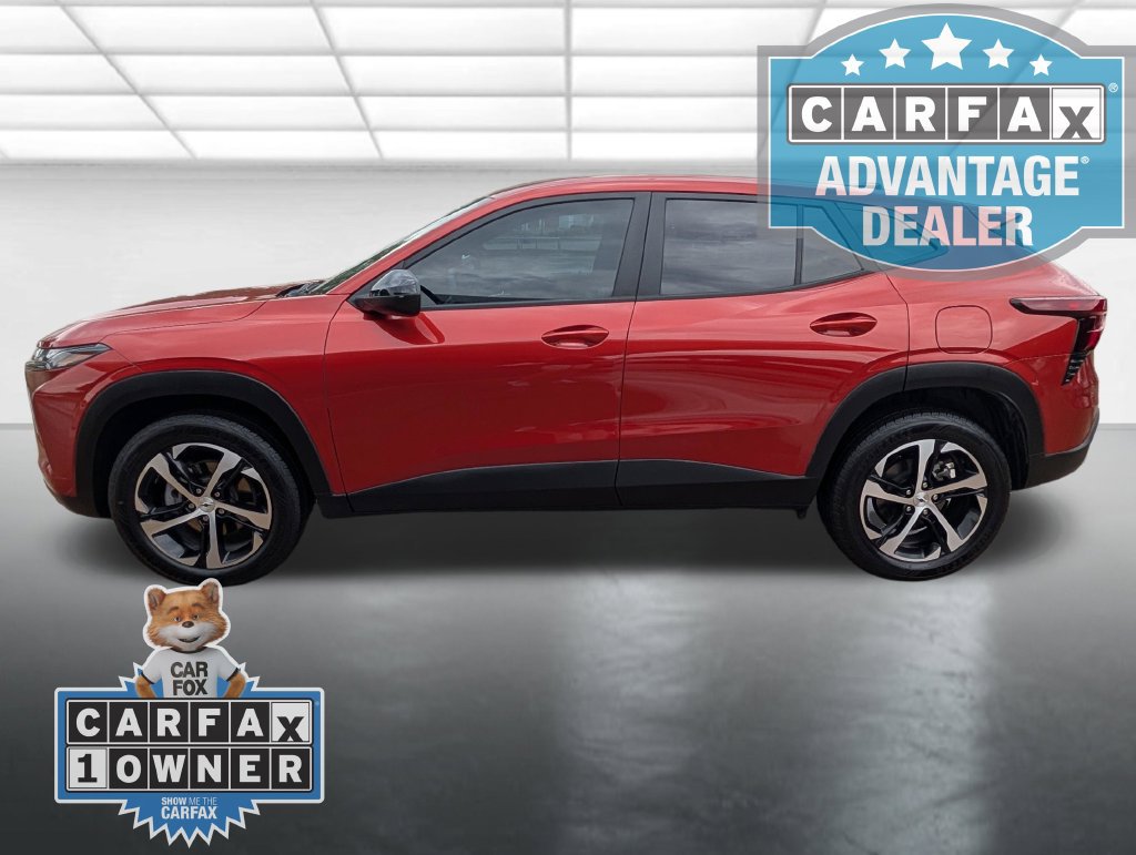 Used 2024 Chevrolet Trax RS w/ Driver Confidence Package FWD image 26