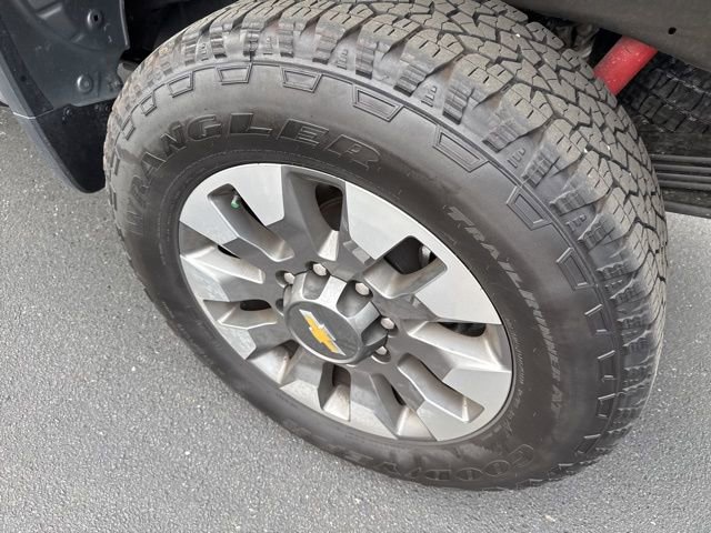 Used 2025 Chevrolet Silverado 2500 Custom w/ Custom Convenience Package image 11