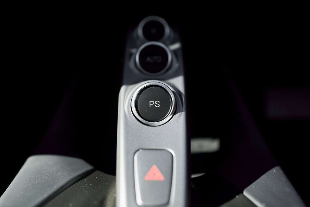 Used 2018 Ferrari 812 Superfast image 67