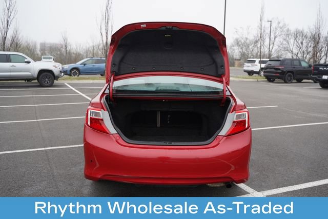 Used 2012 Toyota Camry LE image 14