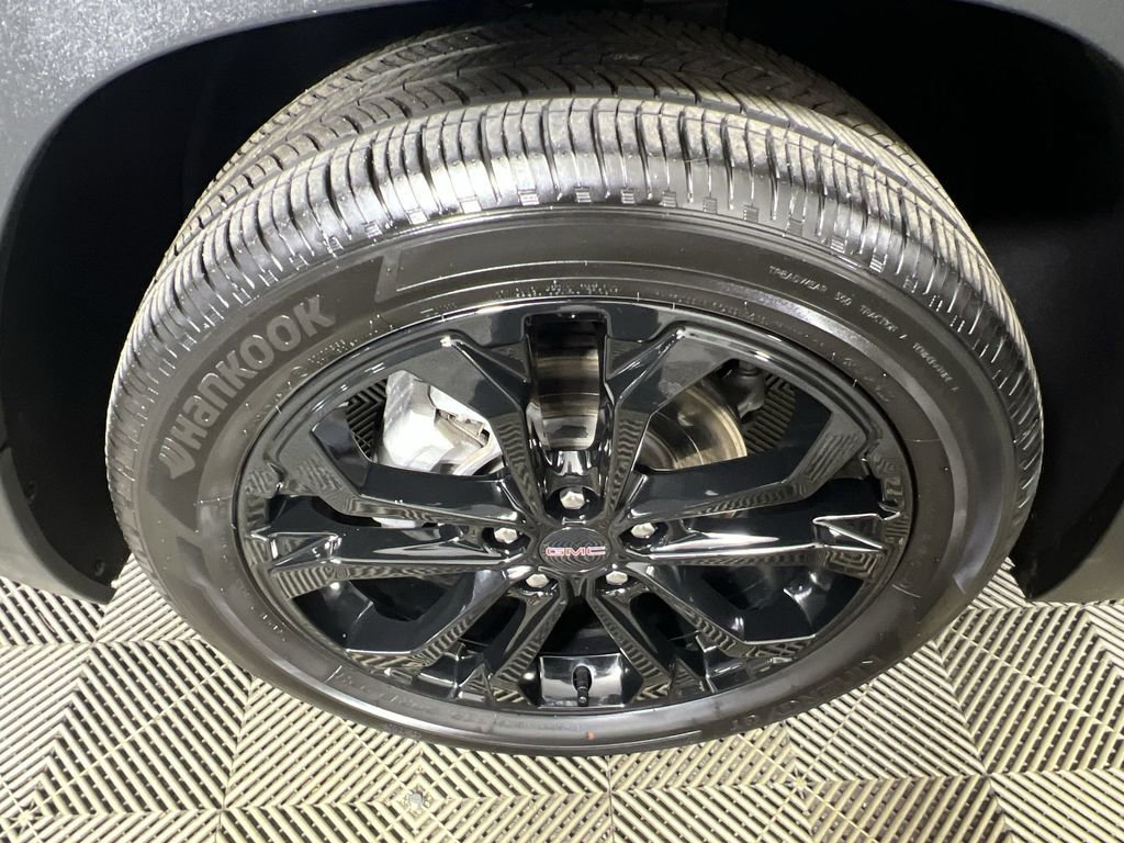 Used 2022 GMC Terrain SLT w/ Infotainment Package II image 33