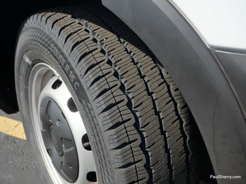 Used 2020 Ford Transit 150 XL image 35