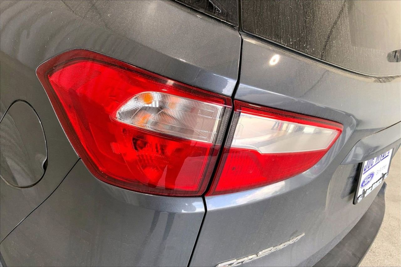 Used 2020 Ford EcoSport SE image 13