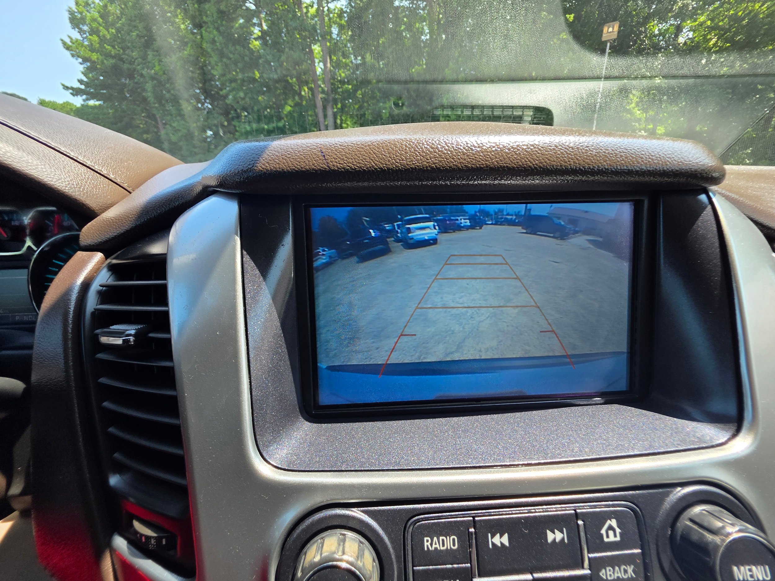 Used 2018 Chevrolet Tahoe LS RWD image 12