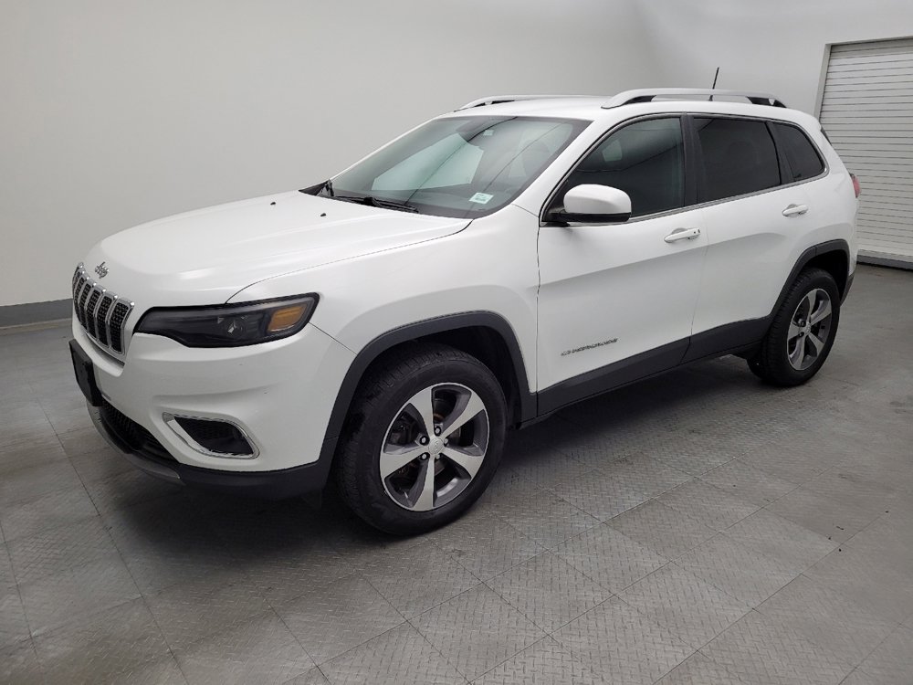 Used 2019 Jeep Cherokee Limited image 2