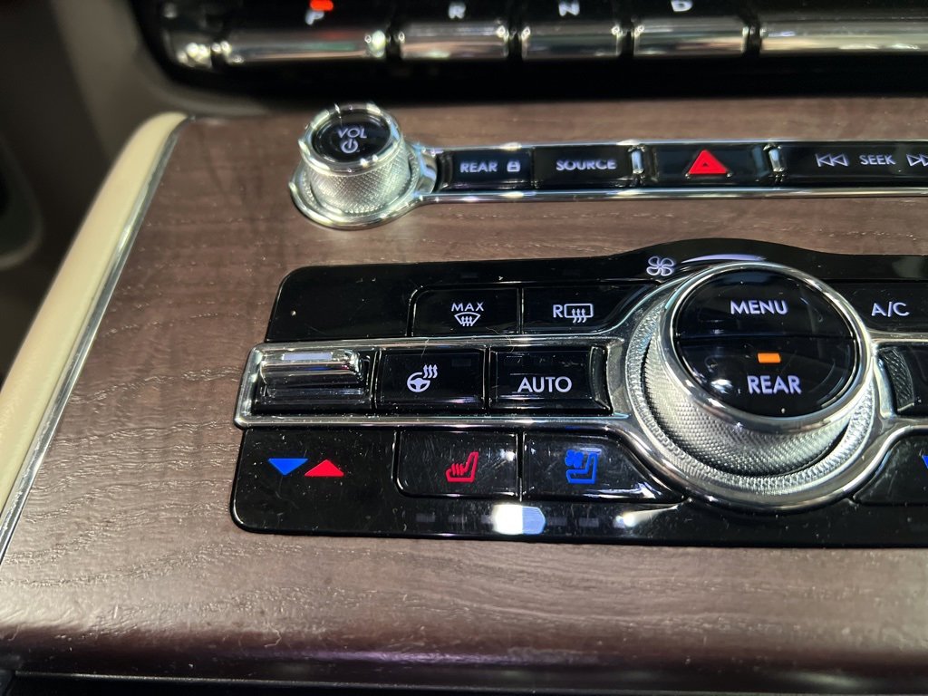 Used 2022 Lincoln Aviator Reserve w/ Equipment Group 201A image 14