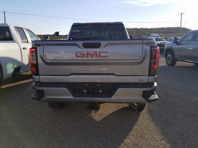 New 2025 GMC Sierra 2500 AT4 w/ AT4 Premium Plus Package image 4