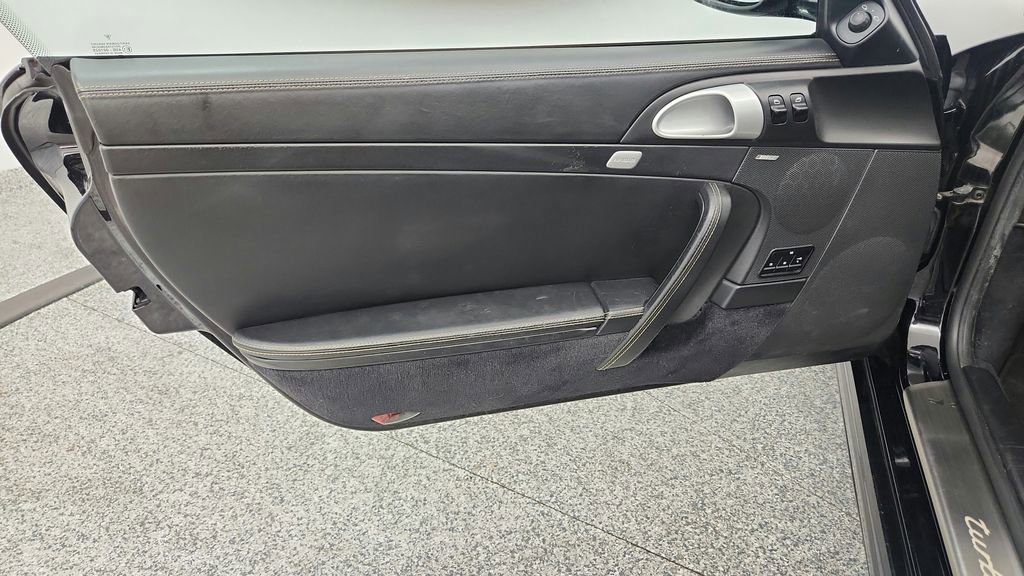 Used 2007 Porsche 911 Turbo image 26