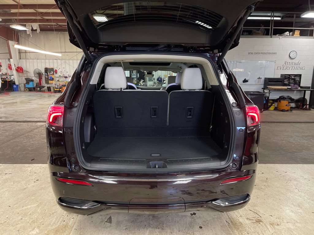 Used 2023 Buick Enclave Avenir w/ Trailering Package, 5000 lbs. AWD/4WD image 27