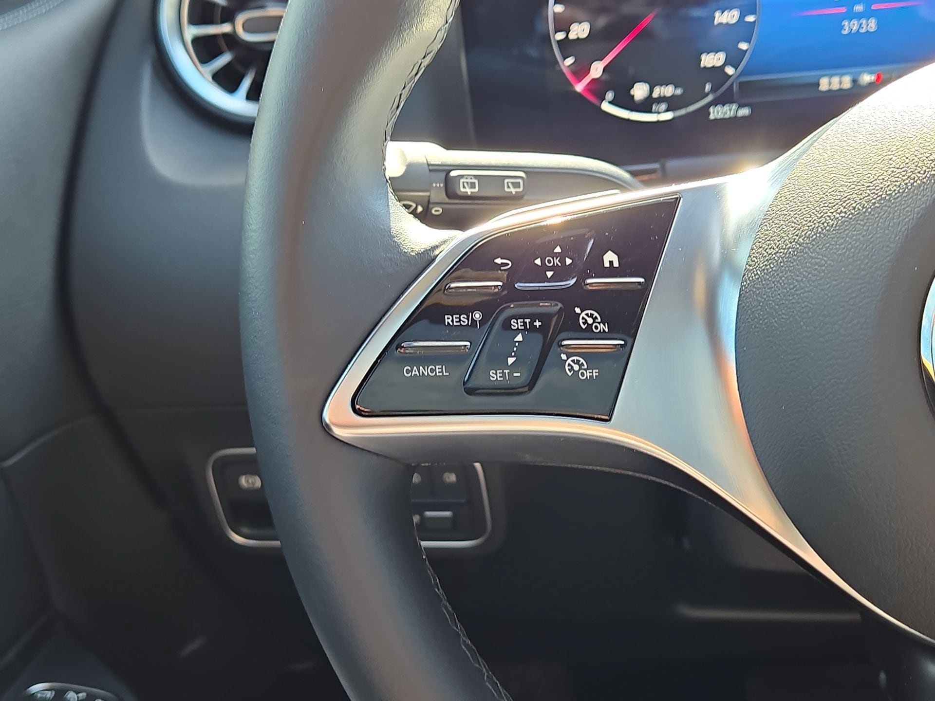 New 2025 Mercedes-Benz GLA 250 4MATIC image 21