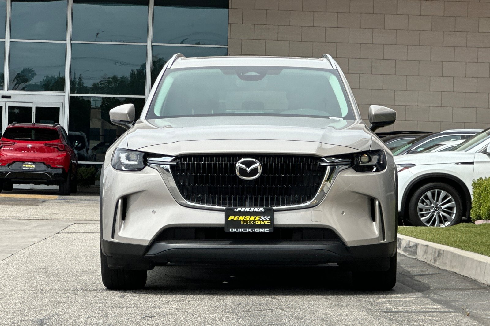 Used 2025 MAZDA CX-90 3.3 Turbo w/ Preferred Package AWD/4WD image 9
