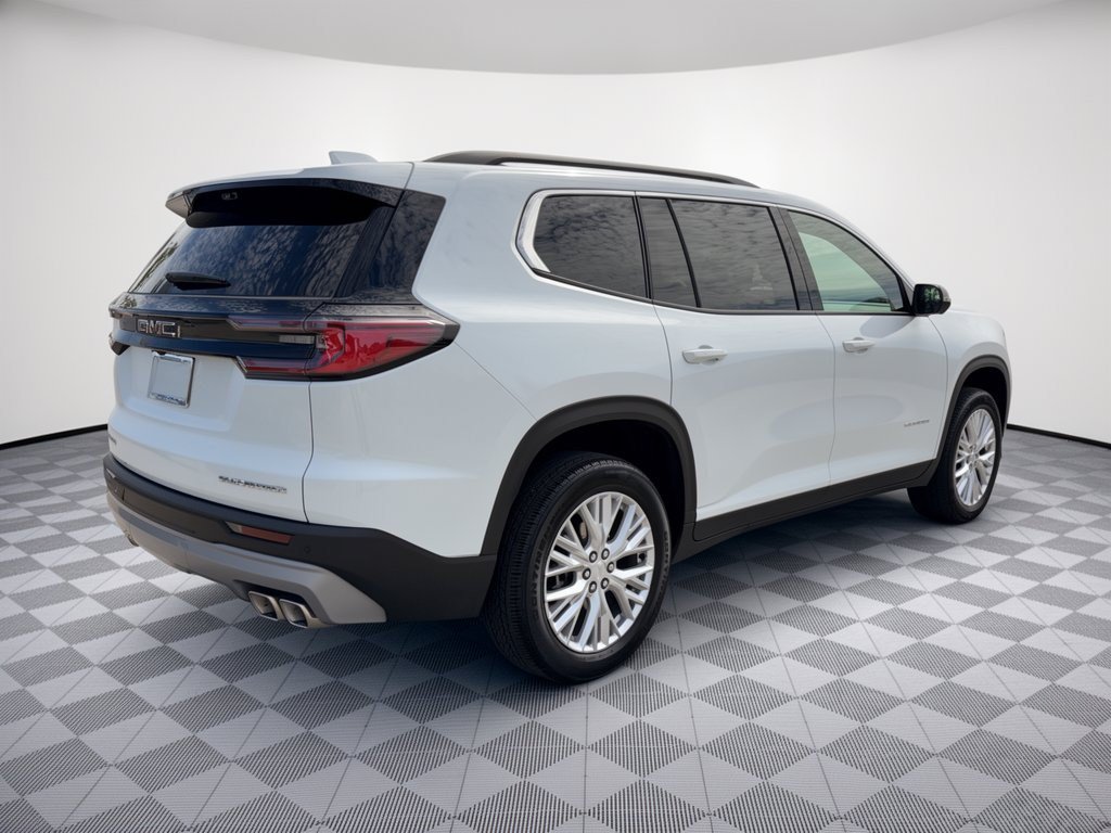 Used 2026 GMC Acadia Elevation w/ Elevation Premium Package FWD image 9