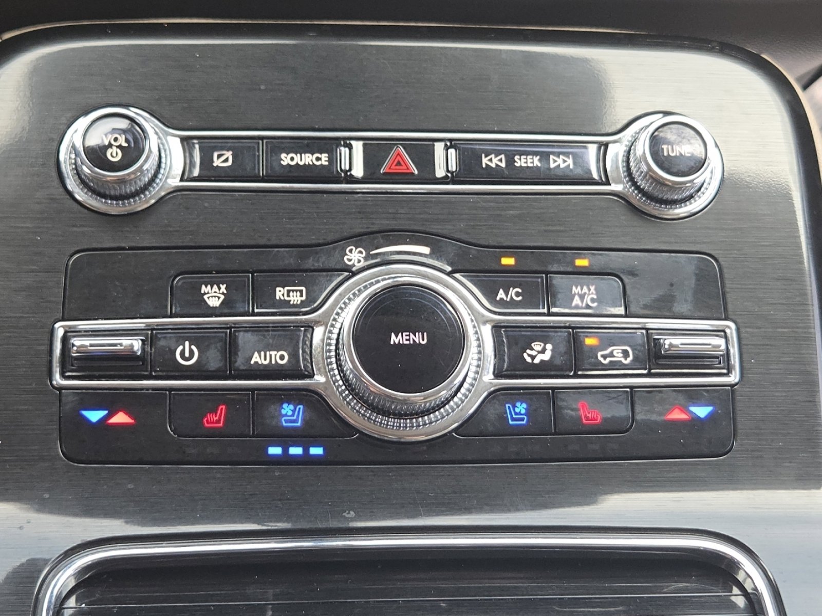 Used 2023 Lincoln Nautilus Reserve image 33