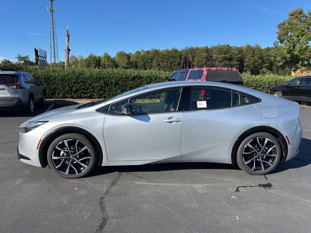 New 2026 Toyota Prius Plug-In Hybrid image 8