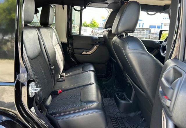 Certified 2017 Jeep Wrangler Unlimited Sahara AWD/4WD image 47