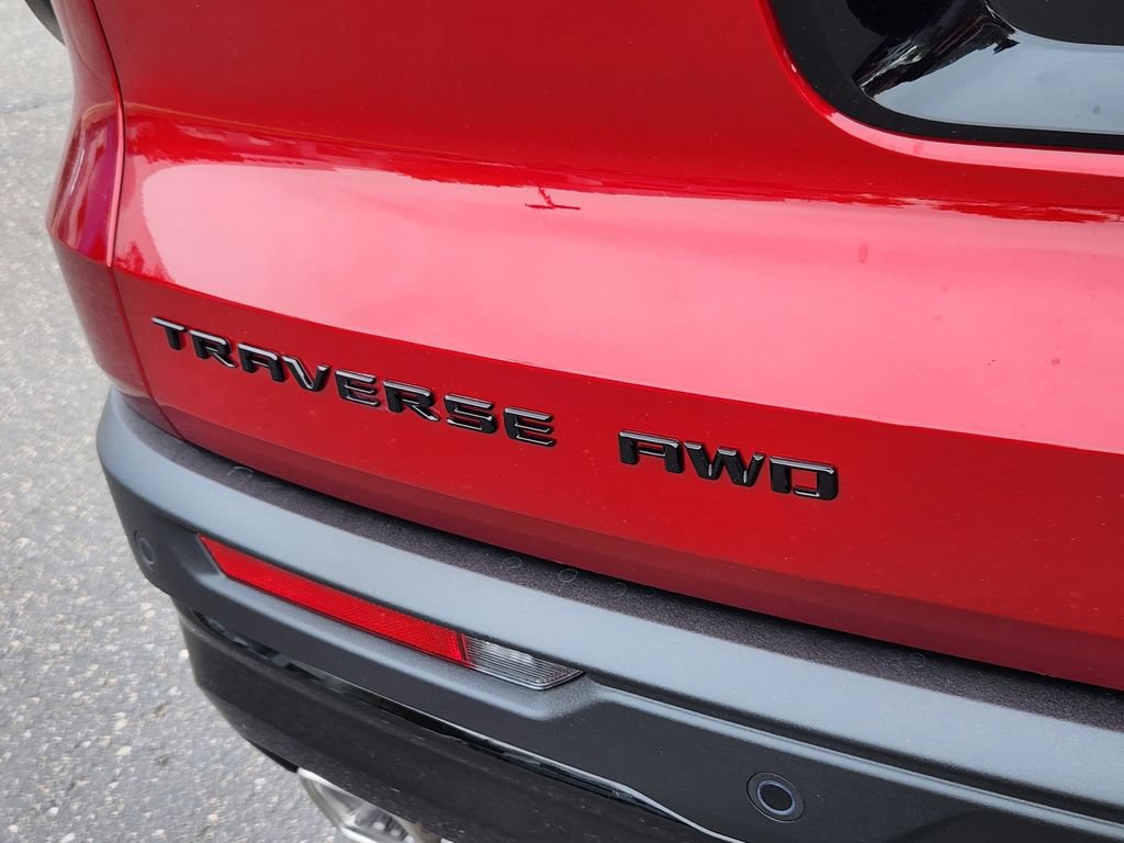 New 2026 Chevrolet Traverse LT w/ Midnight/Sport Edition AWD/4WD image 19