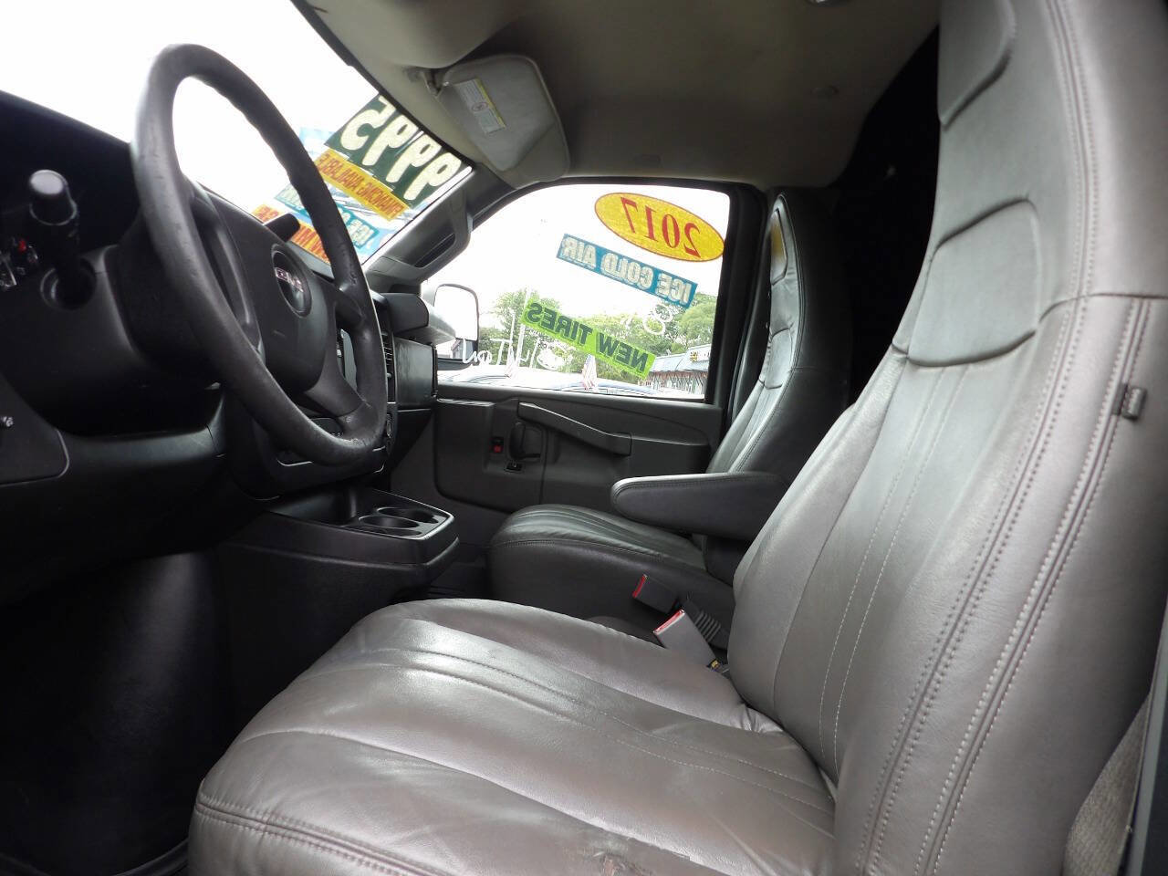 Used 2017 GMC Savana 2500 image 8