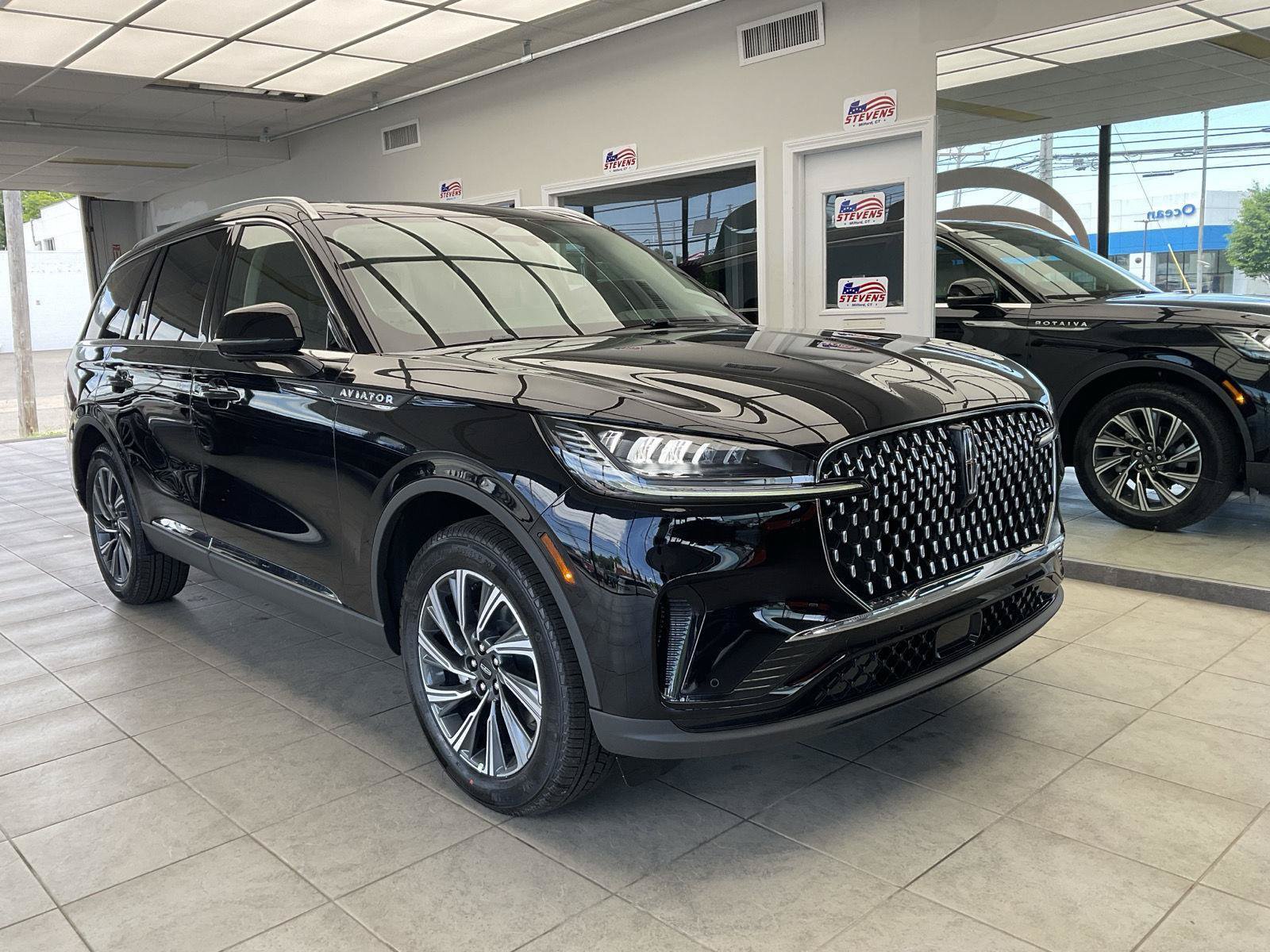 New 2026 Lincoln Aviator AWD