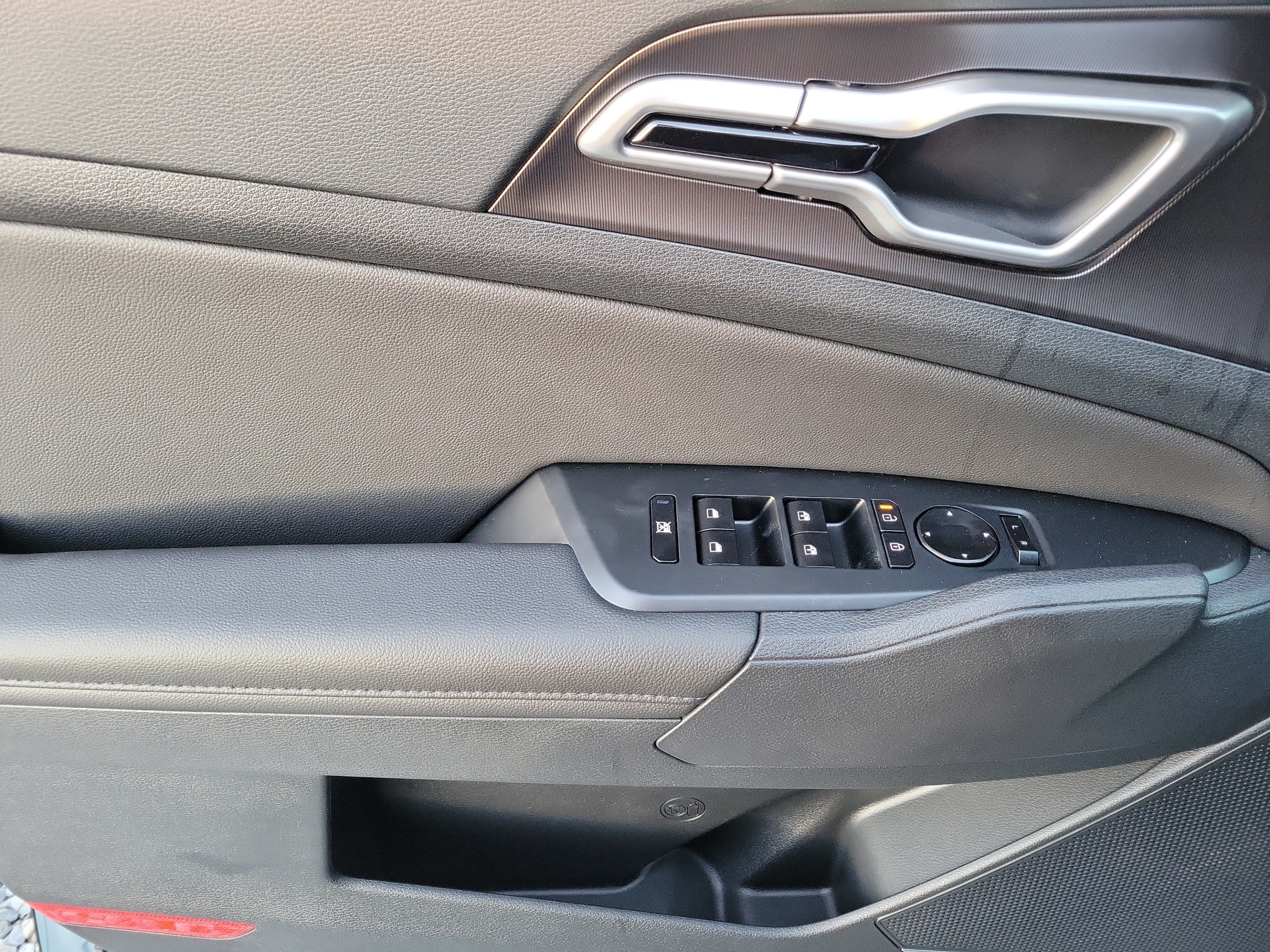 New 2027 Kia Sportage EX FWD image 12