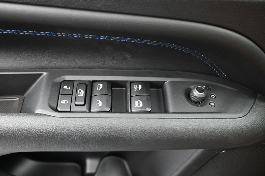 New 2026 Jeep Compass Latitude AWD/4WD image 20
