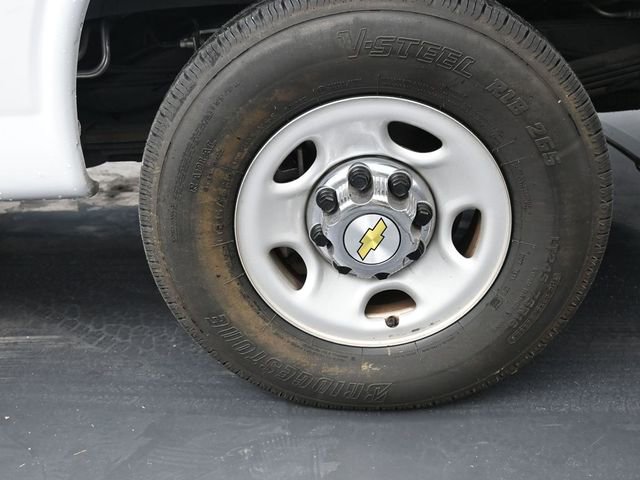 Used 2024 Chevrolet Express 3500 LT w/ LT Preferred Equipment Group image 10