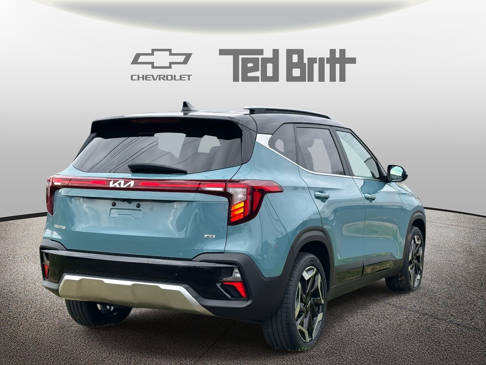 Used 2024 Kia Seltos SX image 4