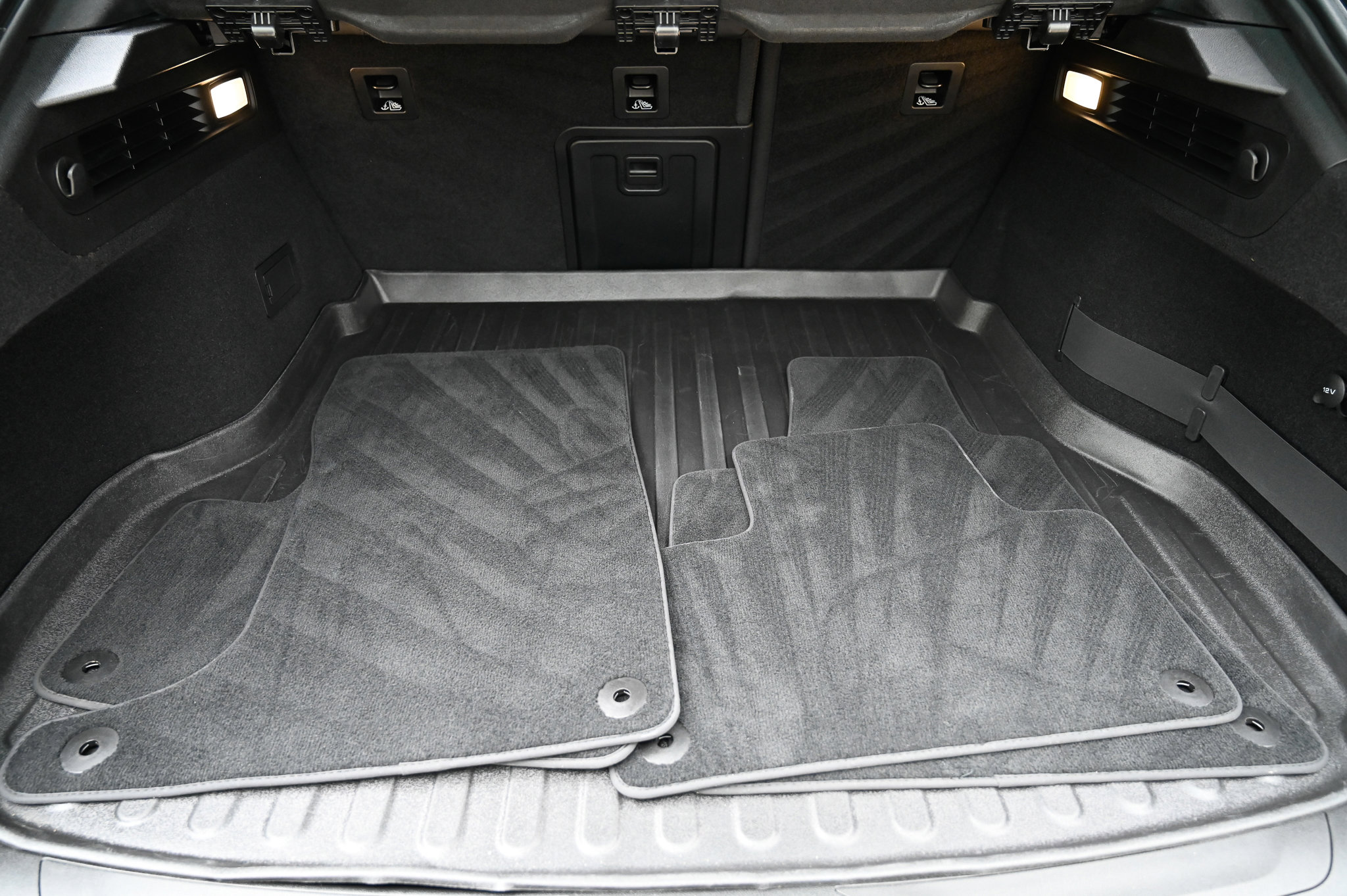 Certified 2022 Maserati Levante GT image 44