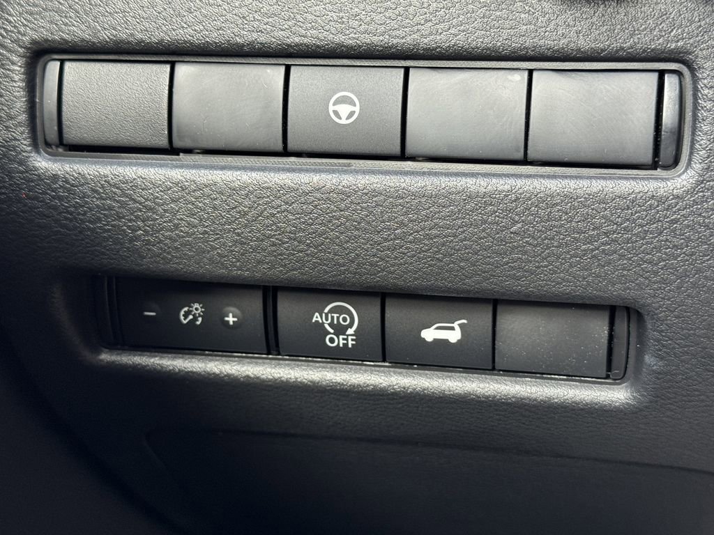 New 2026 Nissan Rogue SV image 11