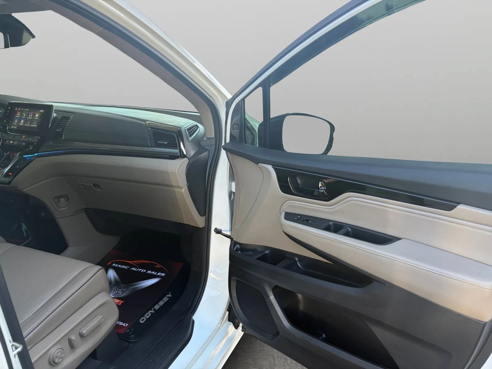 Used 2021 Honda Odyssey Elite image 21