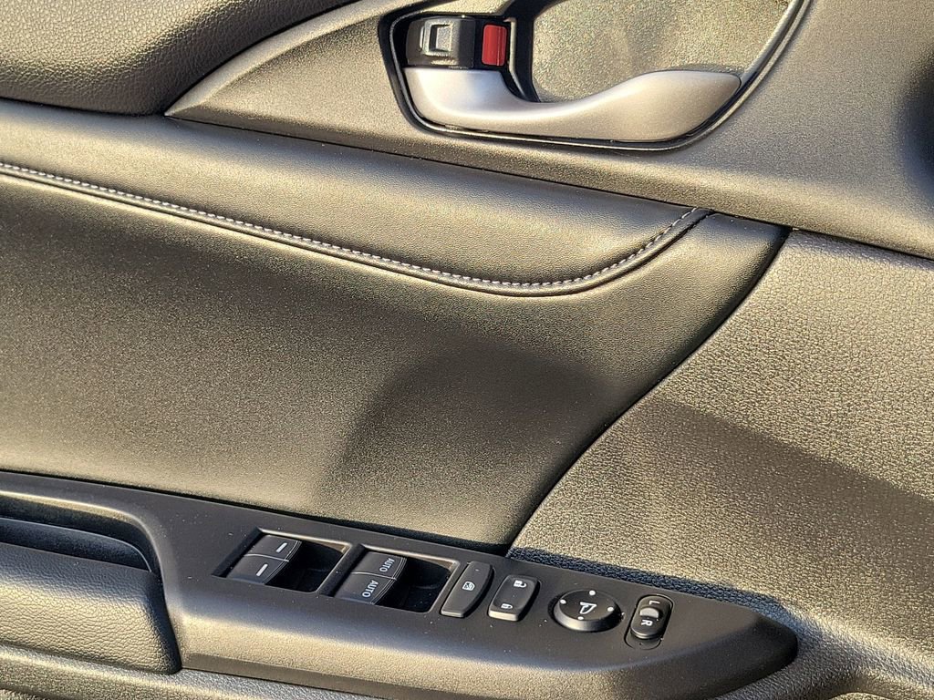 Used 2021 Honda Insight Touring image 16