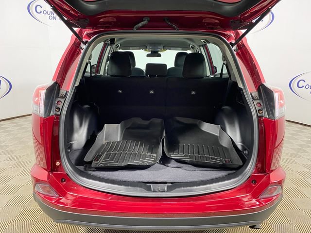 Certified 2018 Toyota RAV4 LE w/ Carpet Mat Package AWD/4WD image 6