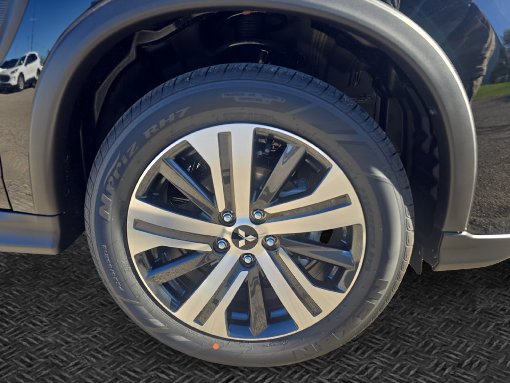 New 2027 Mitsubishi Outlander Sport ES AWD/4WD image 10