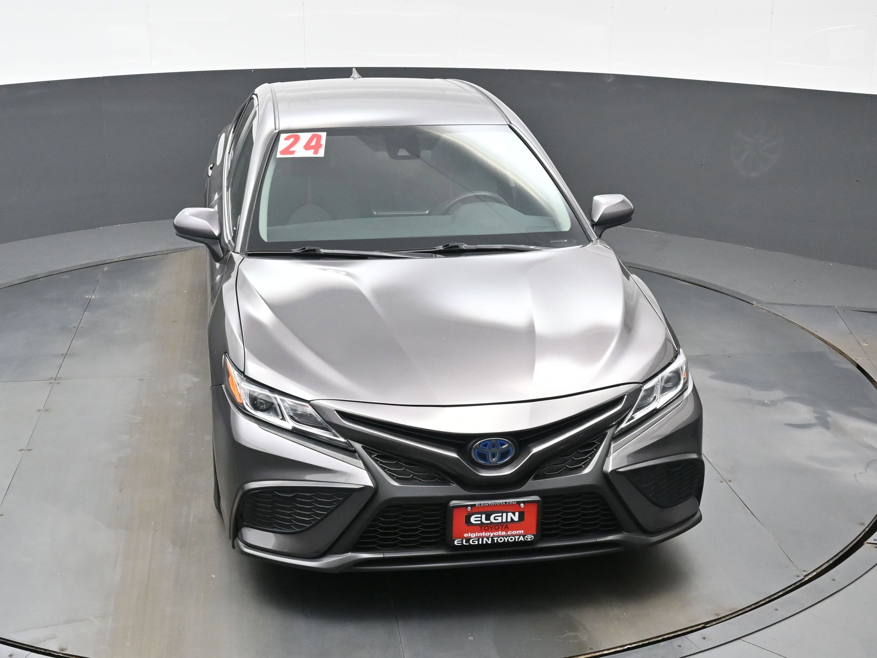 Used 2024 Toyota Camry LE image 31