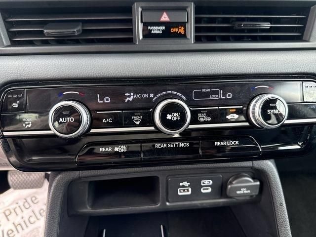 Certified 2025 Honda Pilot Touring image 13