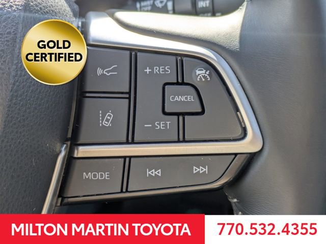Used 2023 Toyota Highlander XLE image 29
