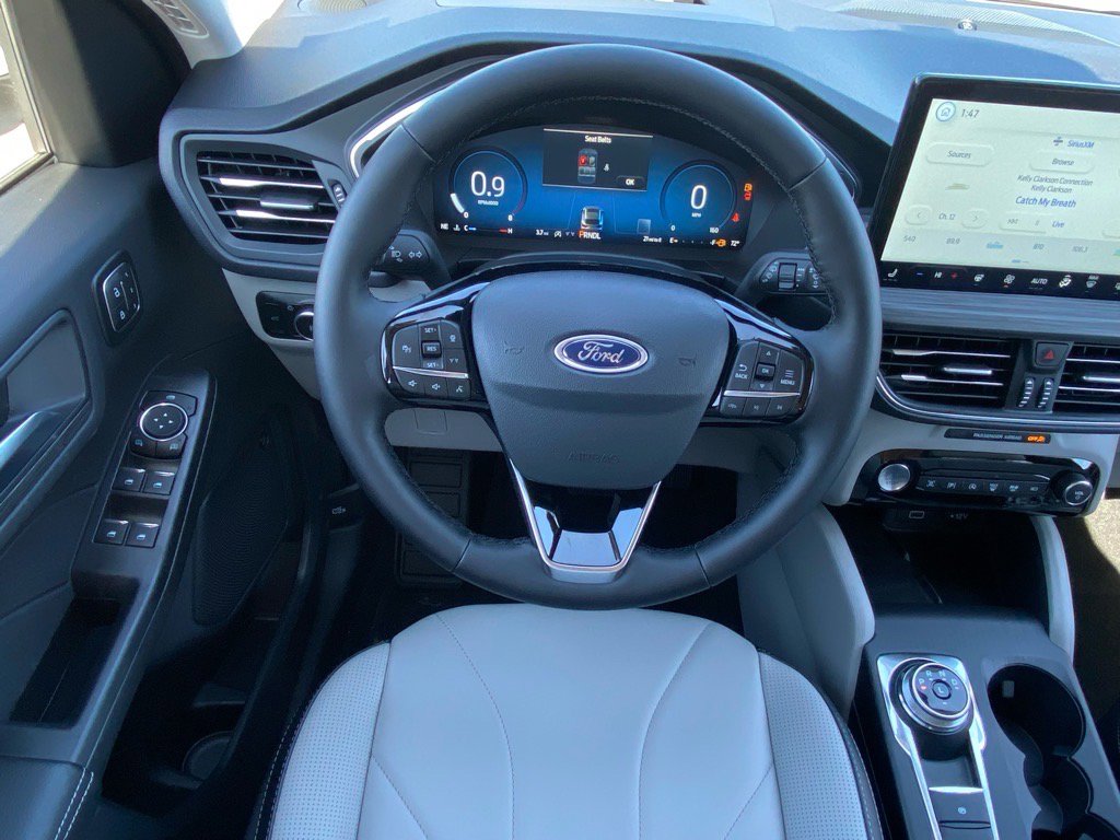 New 2026 Ford Escape Platinum w/ Premium Technology Package image 6