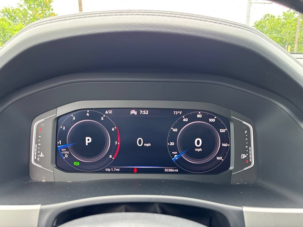 Certified 2023 Volkswagen Atlas Cross Sport SE FWD image 17