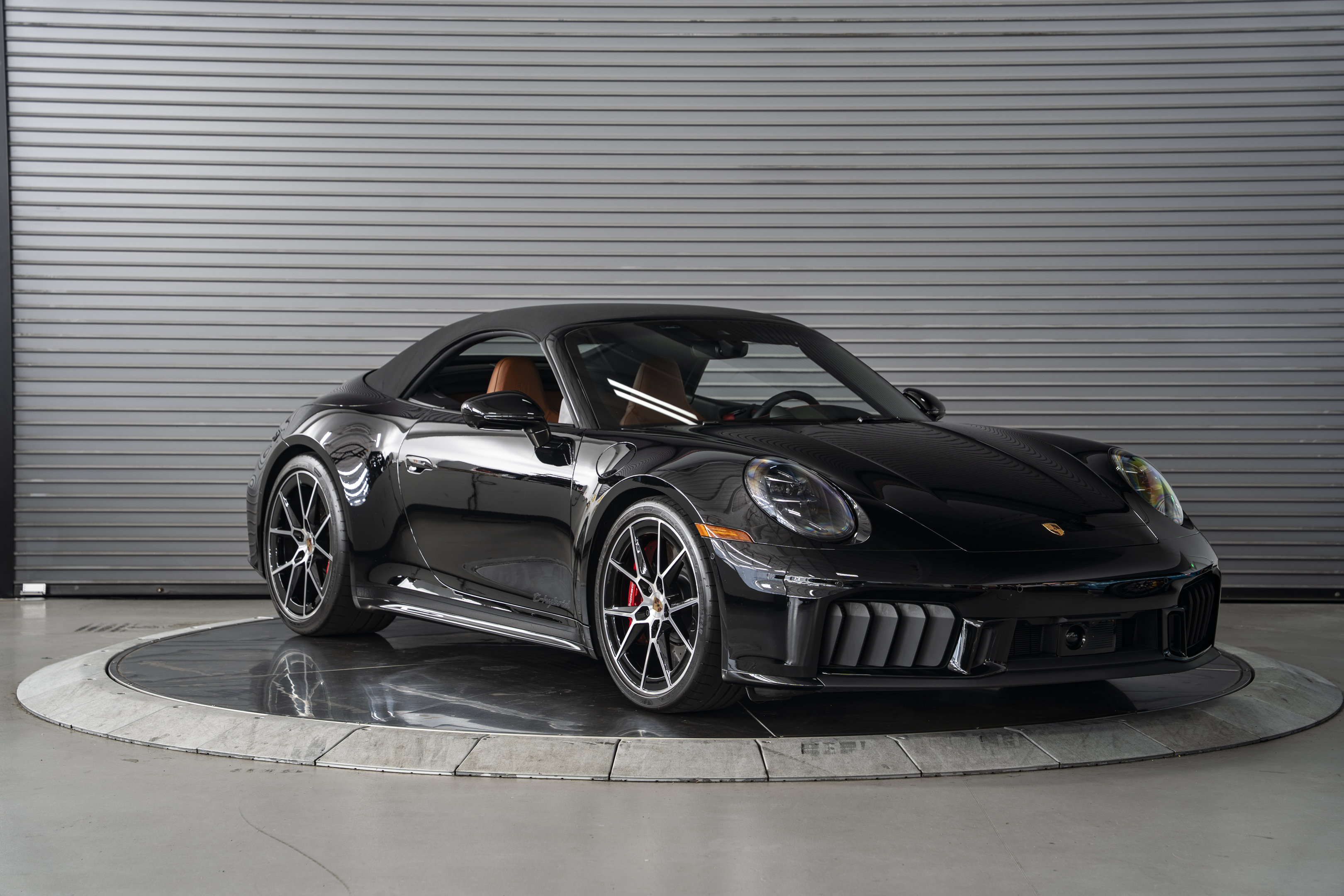Used 2026 Porsche 911 Carrera 4 GTS AWD/4WD image 9