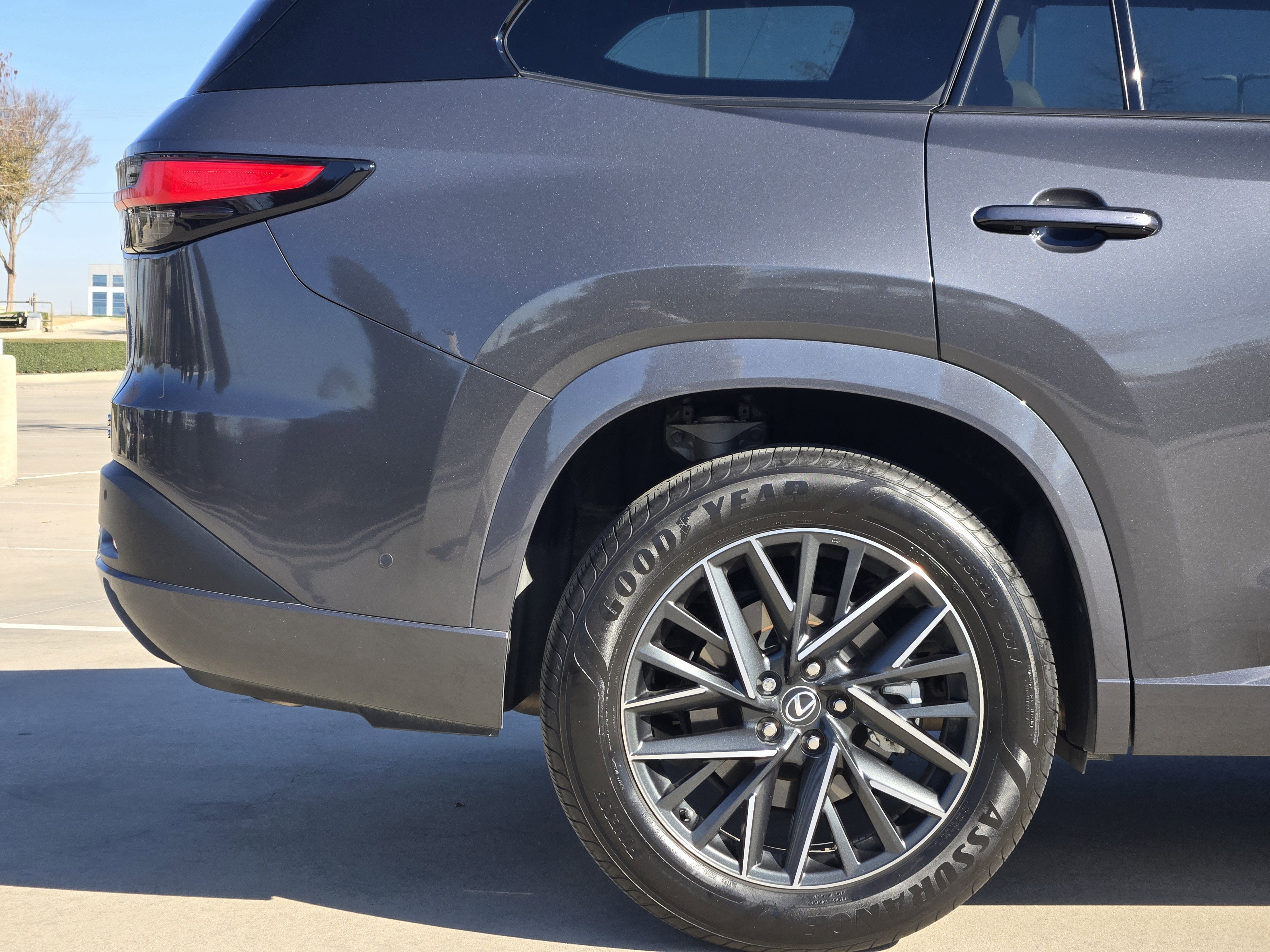 Used 2025 Lexus TX 350 AWD w/ Technology Package image 7