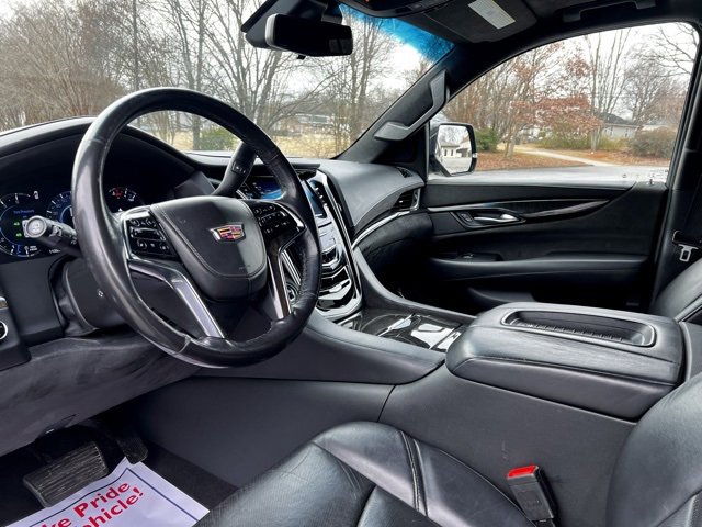 Used 2019 Cadillac Escalade ESV Platinum image 12