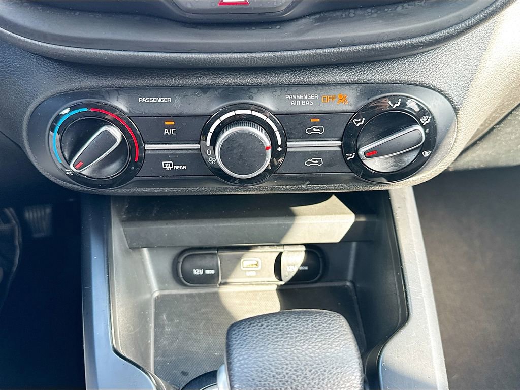 Used 2024 Kia Soul LX w/ Option Group 015 image 16