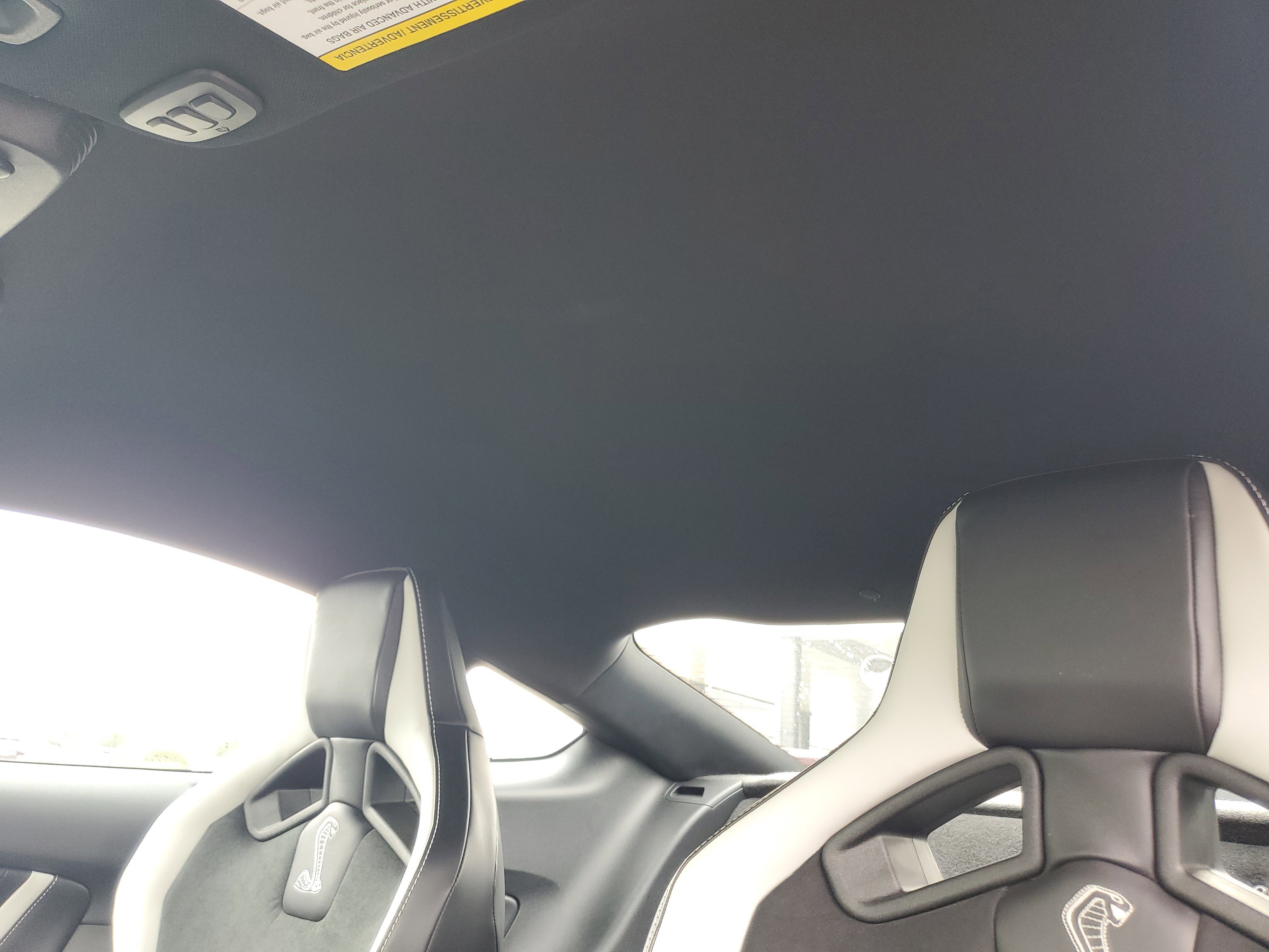 Used 2021 Ford Mustang Shelby GT500 w/ Carbon Fiber Track Pack image 11