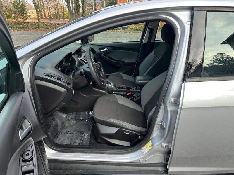 Used 2014 Ford Focus SE image 19