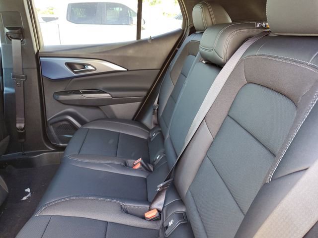 New 2026 Chevrolet Equinox EV LT image 6