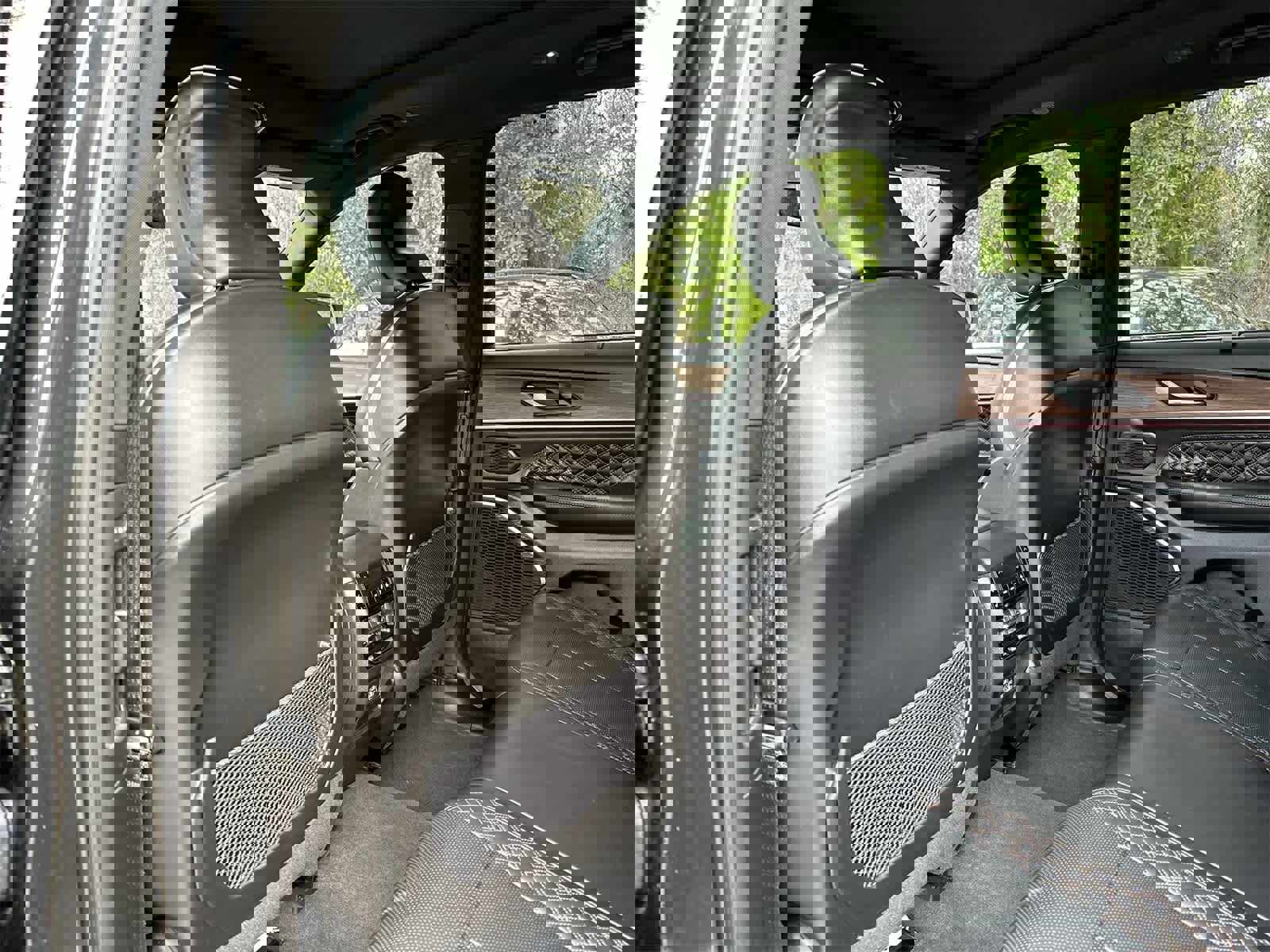 Used 2023 Jeep Grand Cherokee Summit w/ Luxury Tech Group V image 11